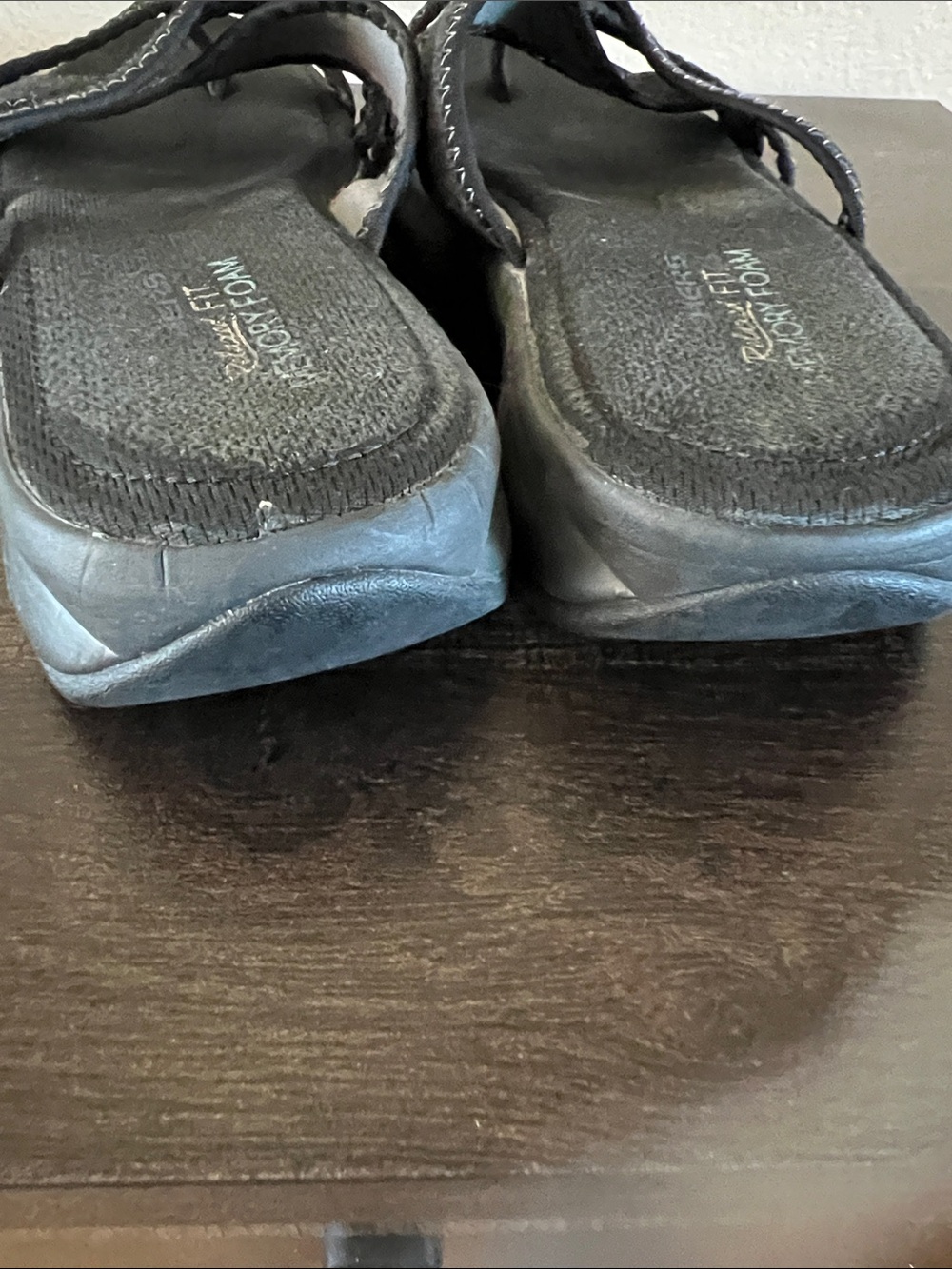 Skechers Black Women's Crisscross Slide Sandals - Picture 4 of 8
